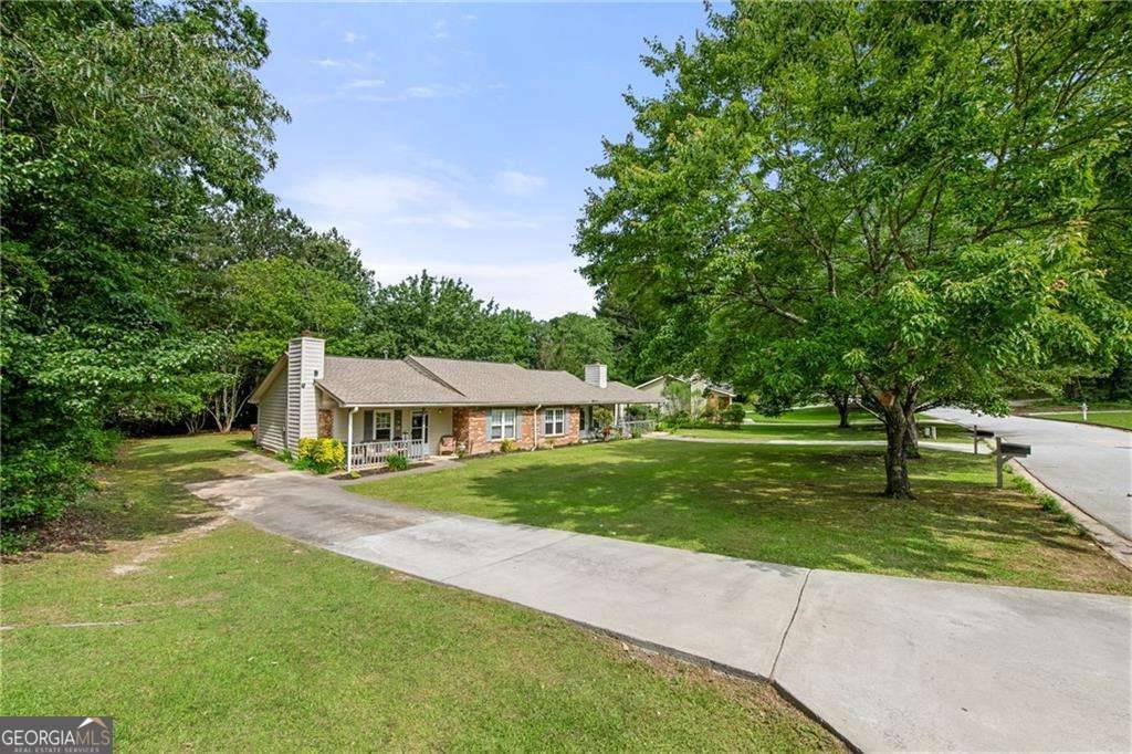 5668 Williamsburg TRCE, Atlanta, GA 30349