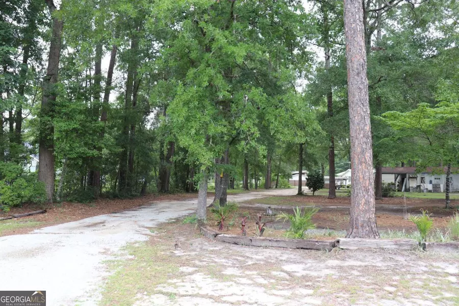 385 Old Augusta RD S, Rincon, GA 31326