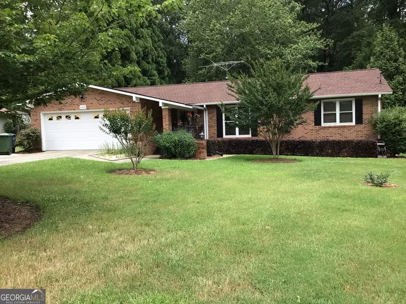 2229 Honeybee Creek DR, Griffin, GA 30224