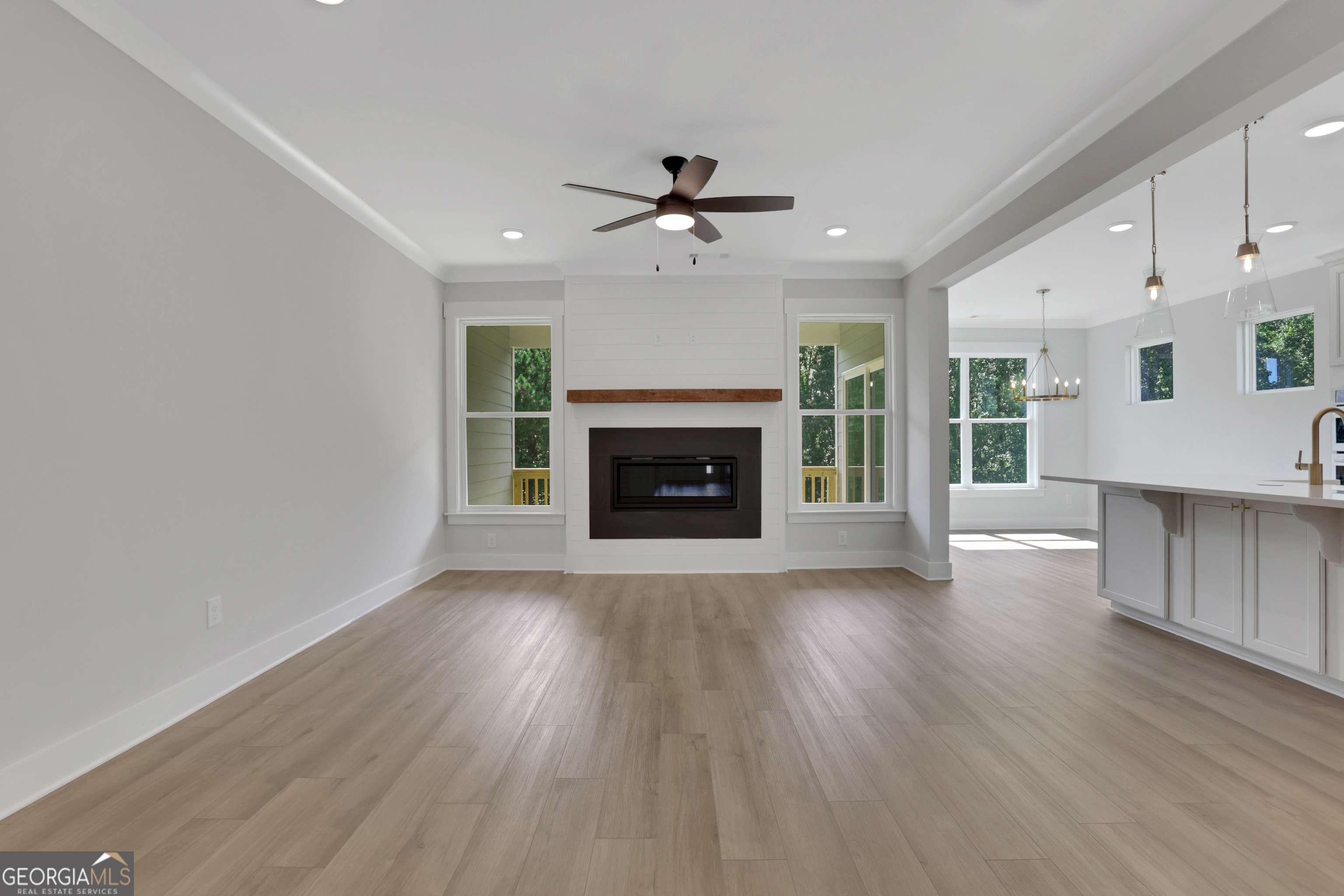 Flowery Branch, GA 30542,6819 Cambridge DR