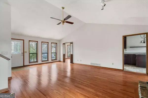 Kennesaw, GA 30144,3966 N Indian CIR NW