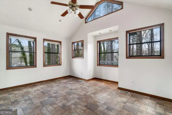 Kennesaw, GA 30144,3966 N Indian CIR NW