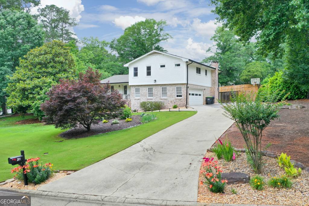 281 Lakeshore DR NE, Marietta, GA 30067
