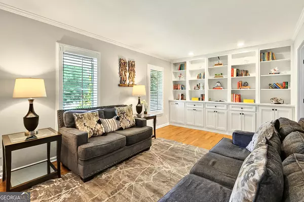 Marietta, GA 30067,281 Lakeshore DR NE