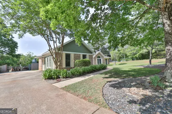 Lagrange, GA 30240,100 Huntcliff CT