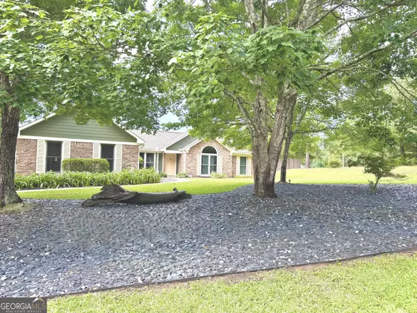 Lagrange, GA 30240,100 Huntcliff CT