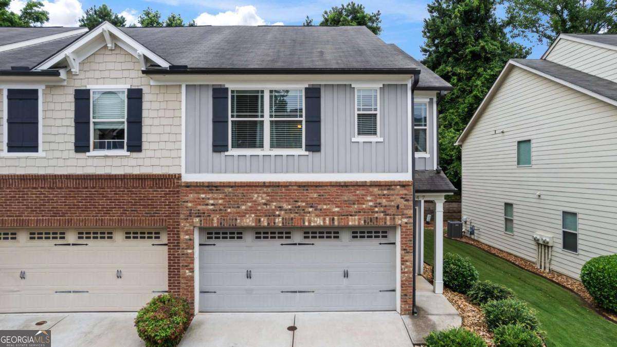 147 Townview DR, Woodstock, GA 30189