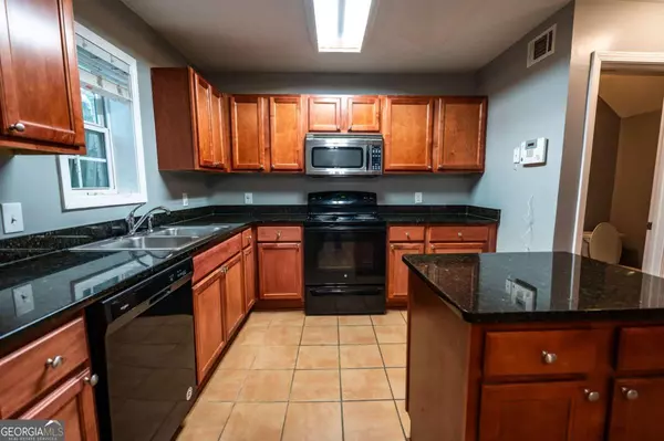 Norcross, GA 30071,122 Summer PL