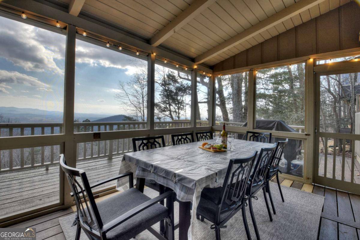 Ellijay, GA 30536,368 Walnut RDG