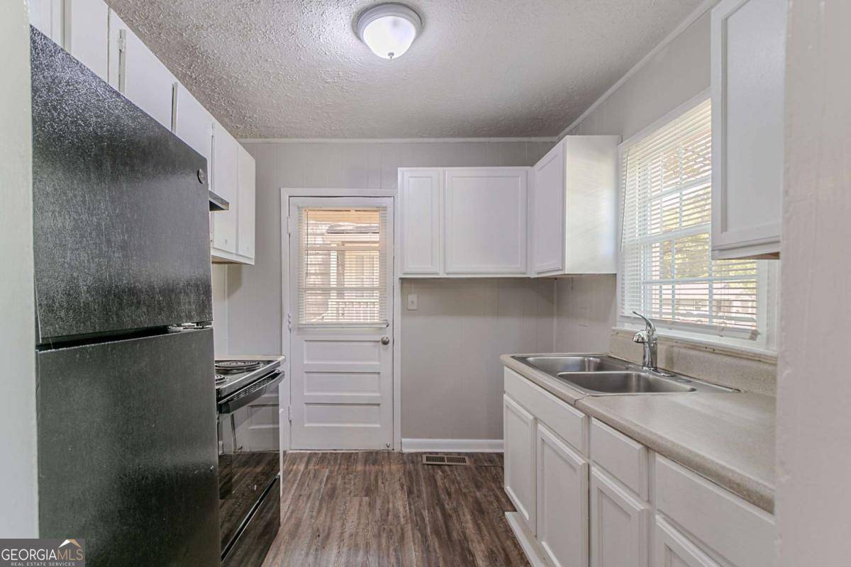Atlanta, GA 30315,2239 Carey DR SE