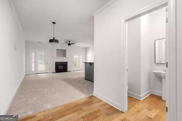 Woodstock, GA 30189,90 Grove Park LN
