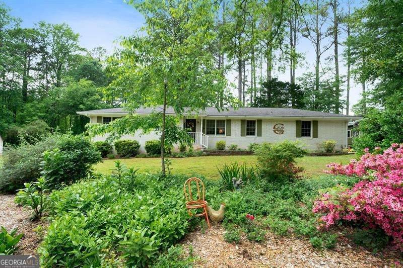 5839 Darry CIR, Norcross, GA 30093