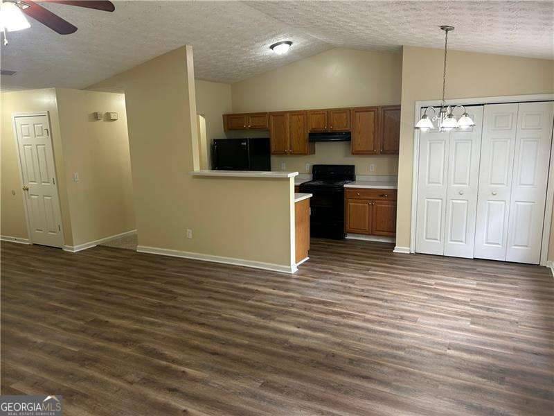 Ellenwood, GA 30294,2850 Cedar Trace DR
