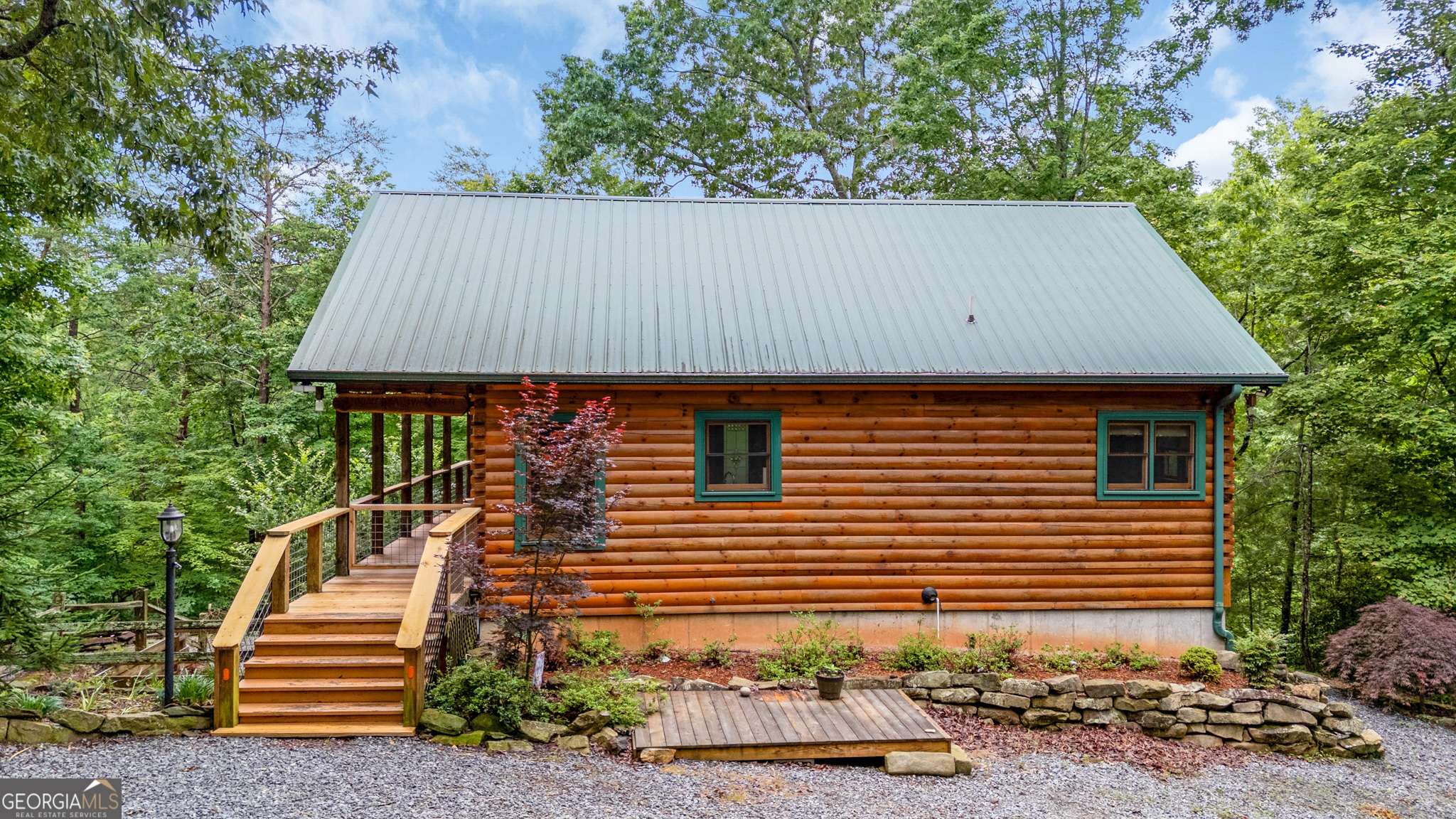 Ellijay, GA 30540,165 Hunter RDG