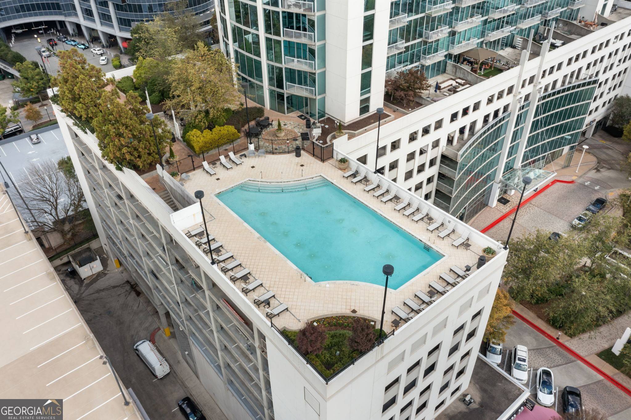 Atlanta, GA 30305,3324 Peachtree RD NE #1813