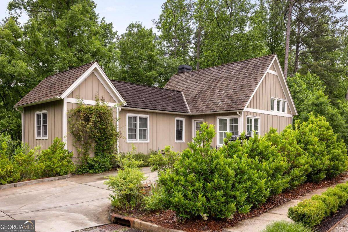 385 Anders N, Chattahoochee Hills, GA 30268