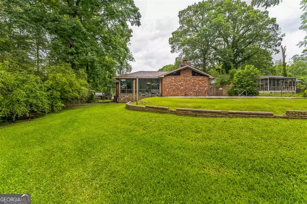 Rex, GA 30273,3553 Lakeview DR