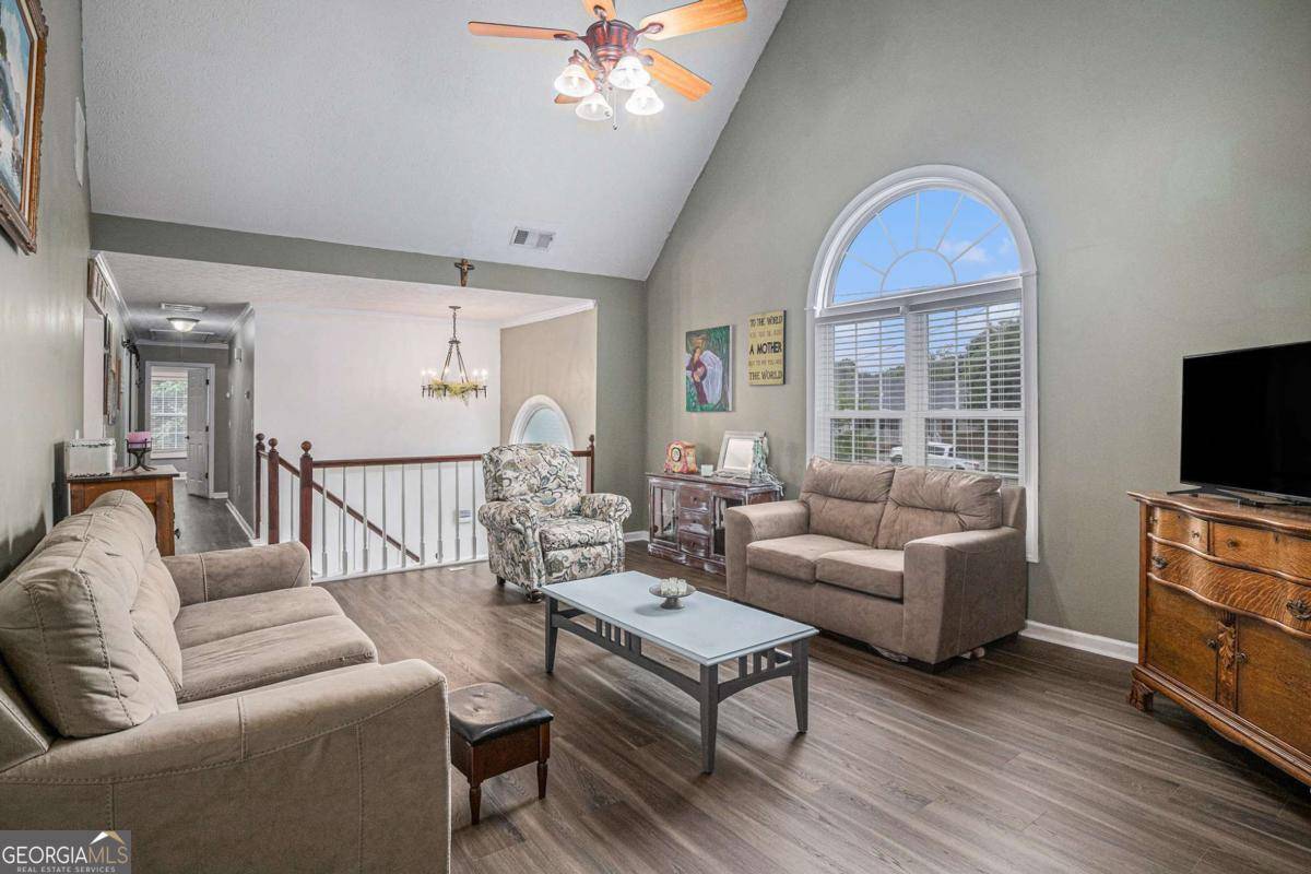 Grayson, GA 30017,270 Meadow View DR