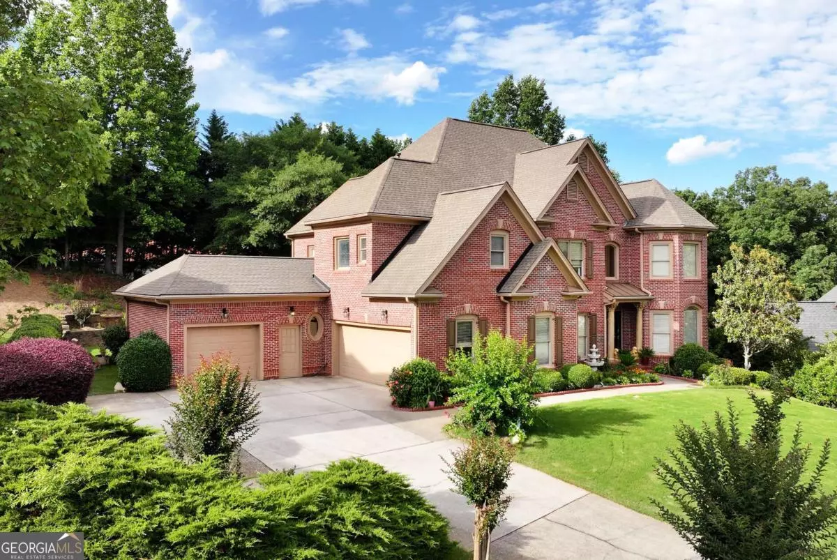 Suwanee, GA 30024,3332 Heathchase LN