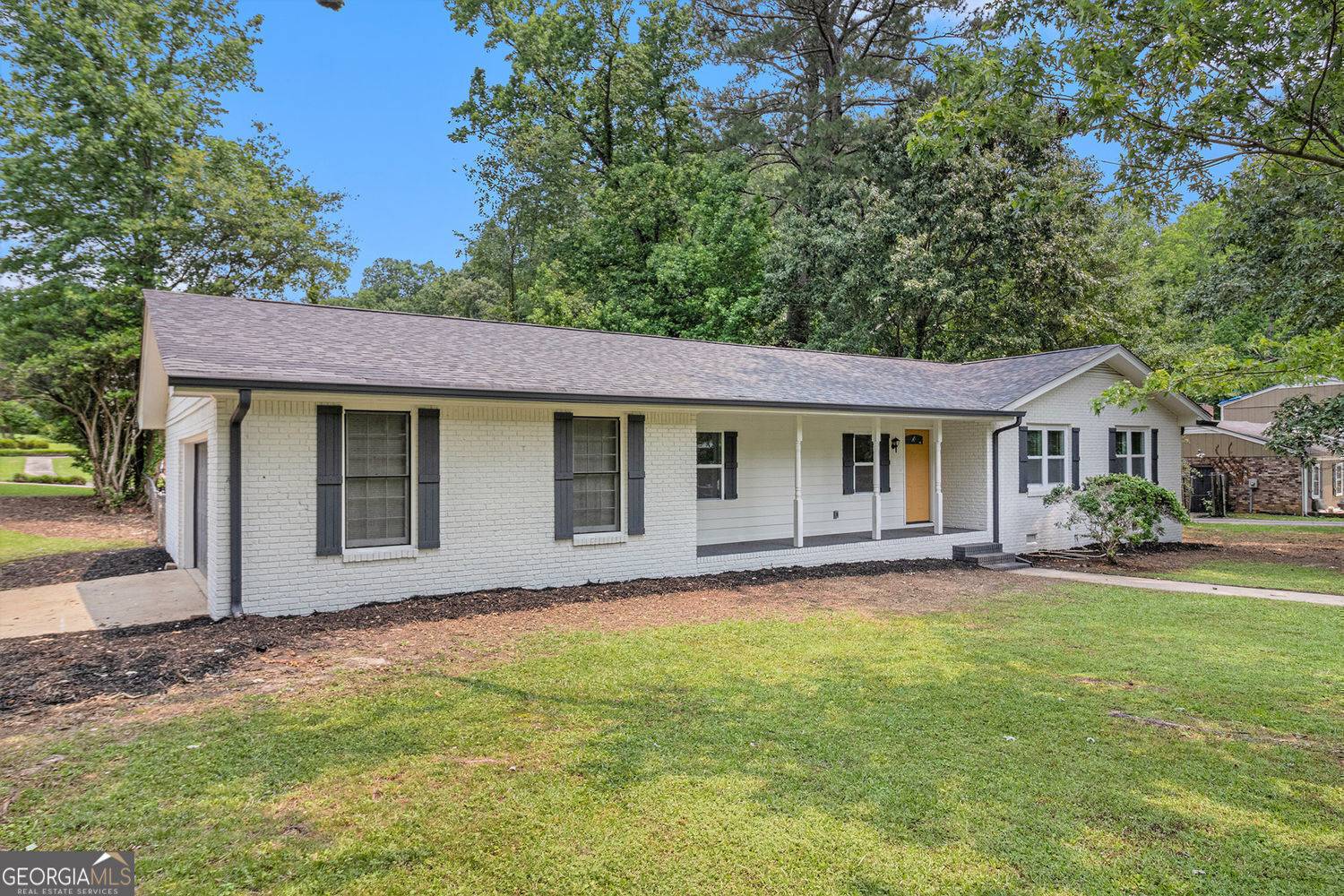 125 Lafayette DR, Fayetteville, GA 30214