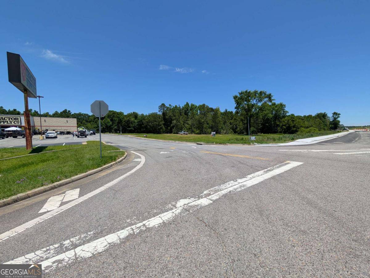 Jesup, GA 31545,0 Highway 84