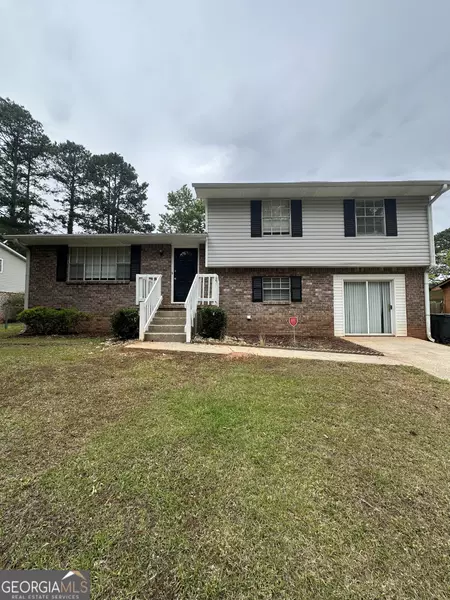 213 Peartree LN, Riverdale, GA 30274