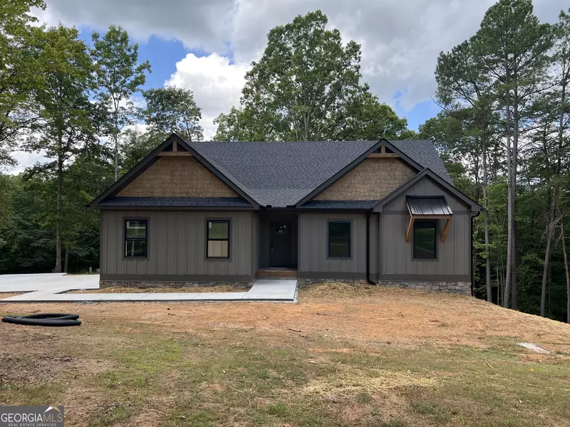 81 Country RD, Talking Rock, GA 30175