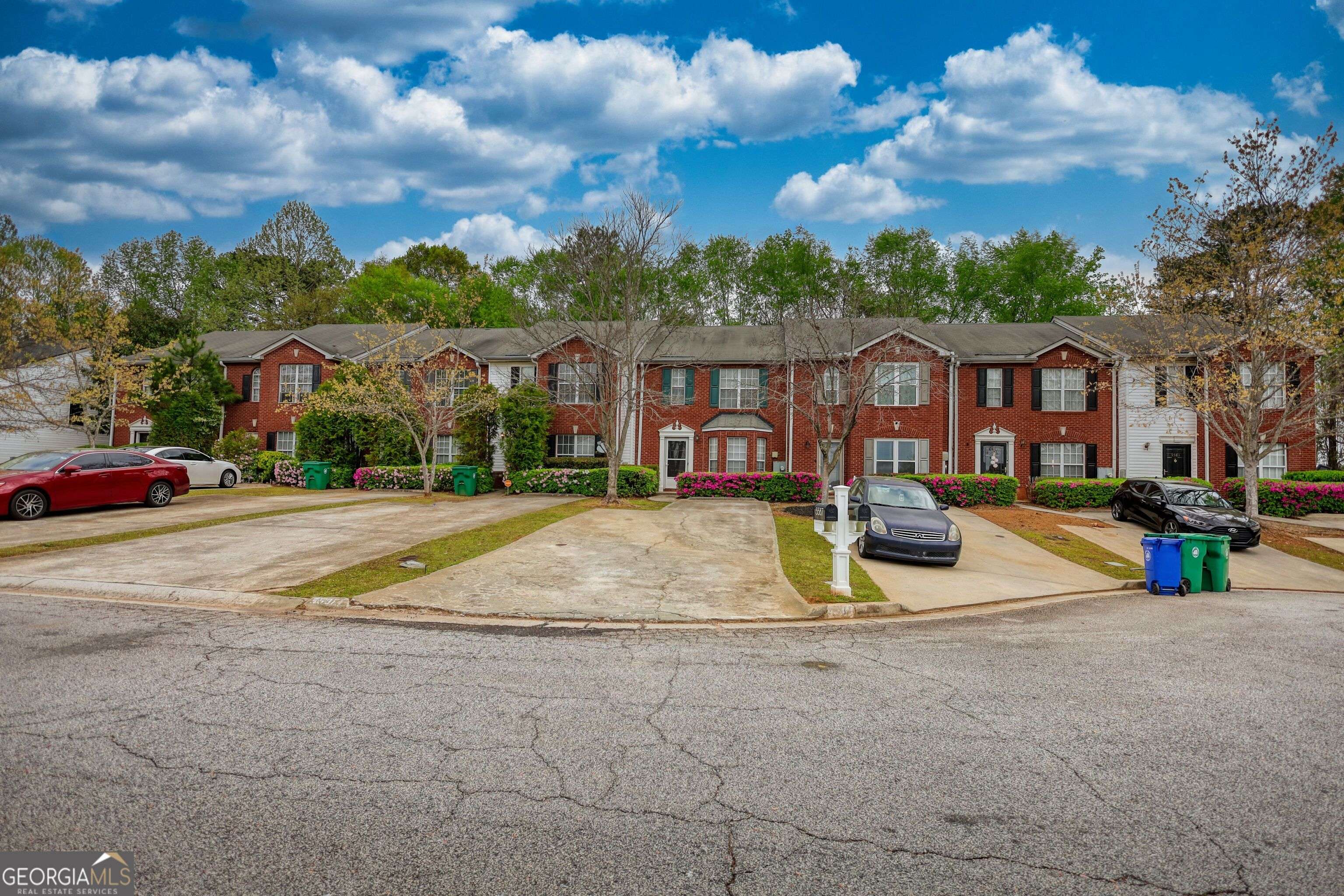 Lithonia, GA 30058,5587 Strathmoor Manor CIR