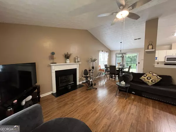 Lawrenceville, GA 30044,2529 Feathertree LN