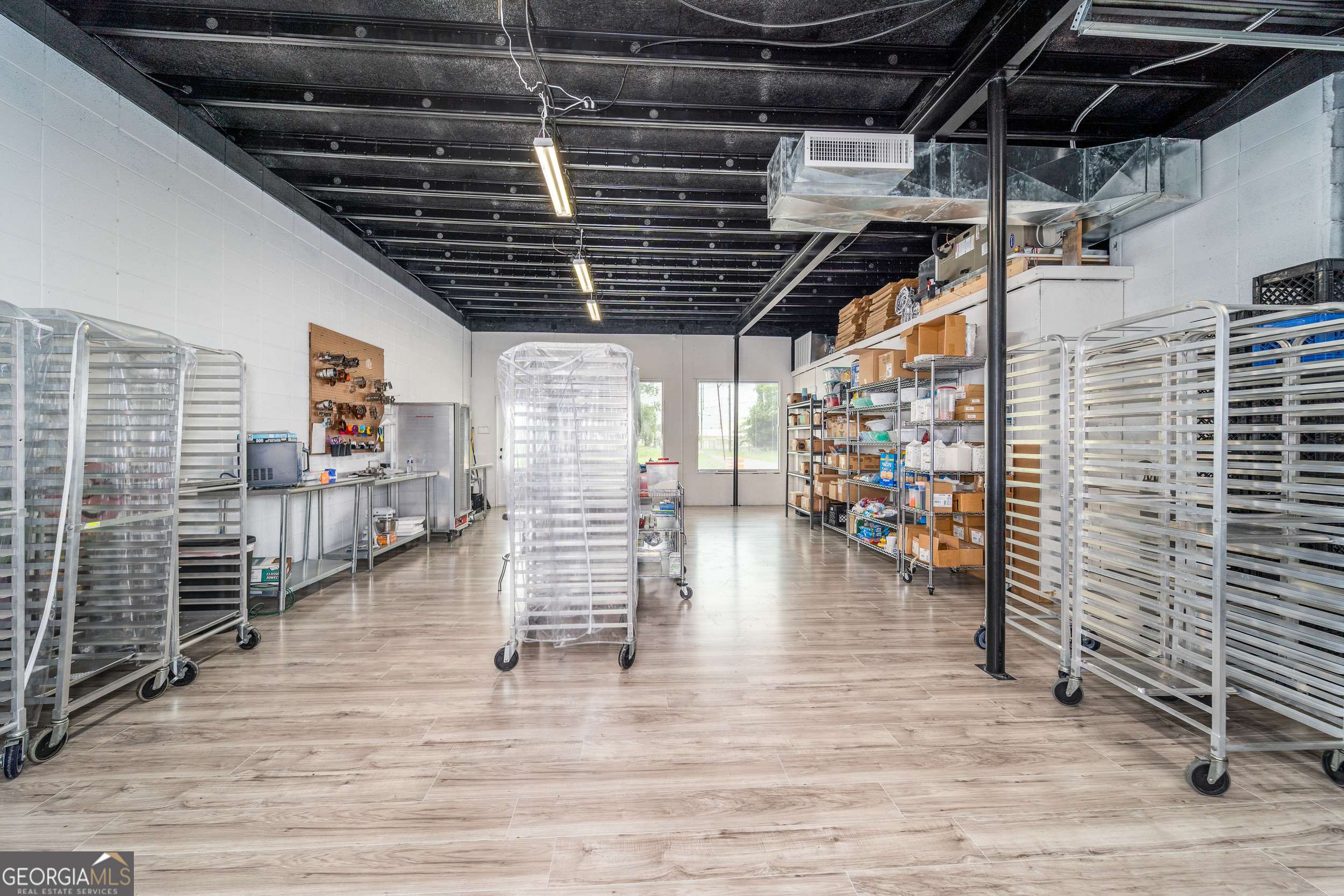 Jesup, GA 31545,284 NW Broad ST