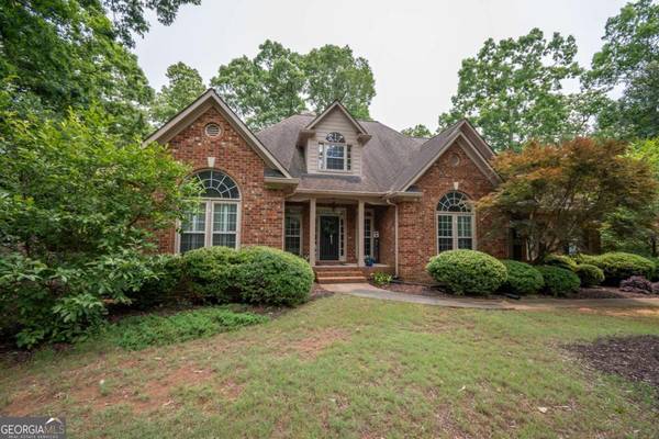 1151 Holcomb CT, Bogart, GA 30622