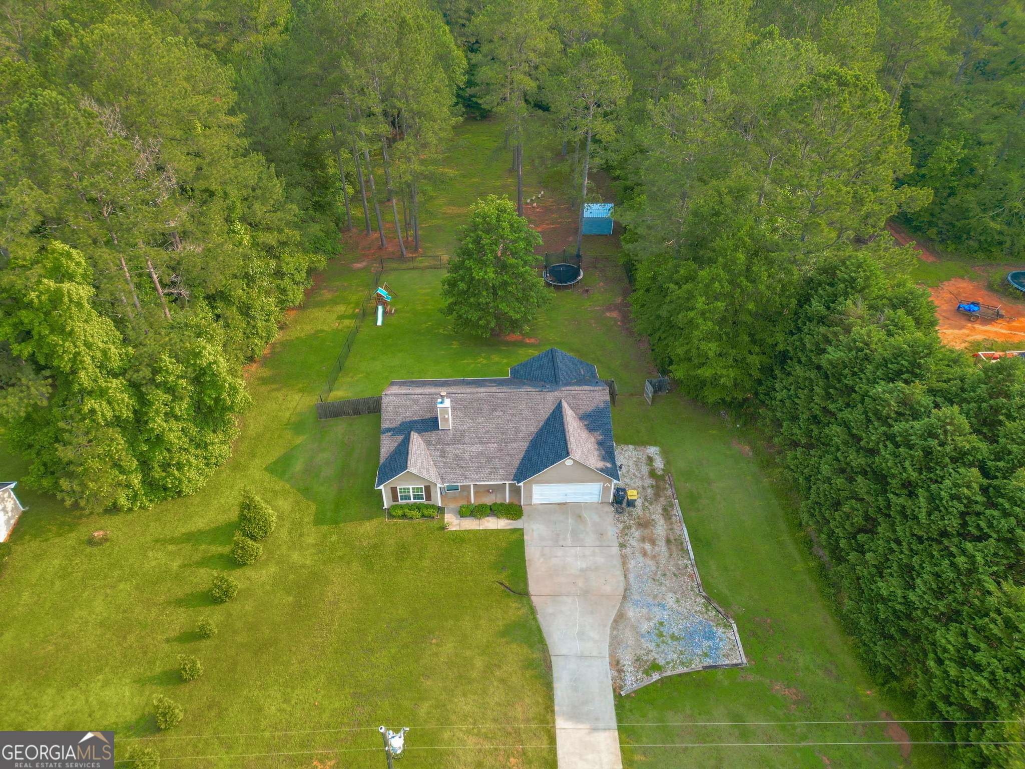 Senoia, GA 30276,653 Al Roberts RD