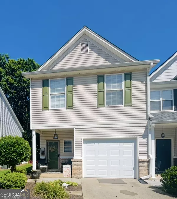 4863 Beacon Ridge LN, Flowery Branch, GA 30542