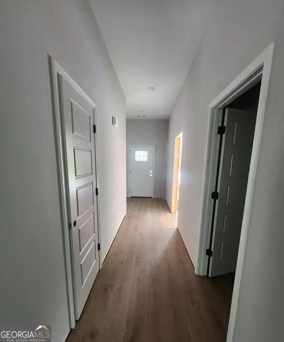 Byron, GA 31008,107 Silver Maple CT