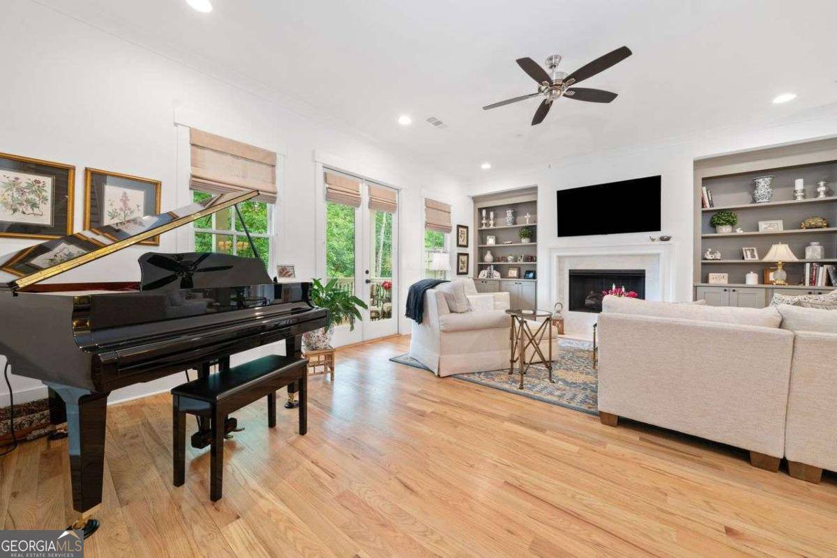 Marietta, GA 30064,1045 Endeavour CT
