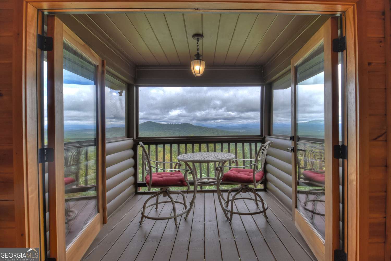 Mineral Bluff, GA 30559,300 Katahdin DR