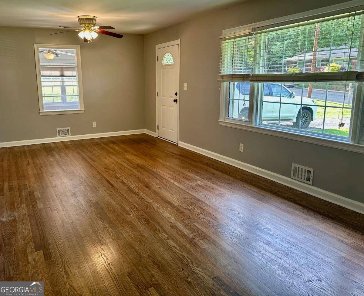 Smyrna, GA 30080,1468 Spruce DR SE