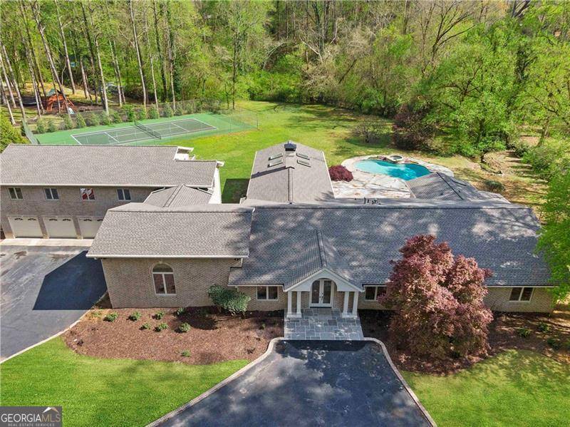 Sandy Springs, GA 30327,860 Crest Valley DR