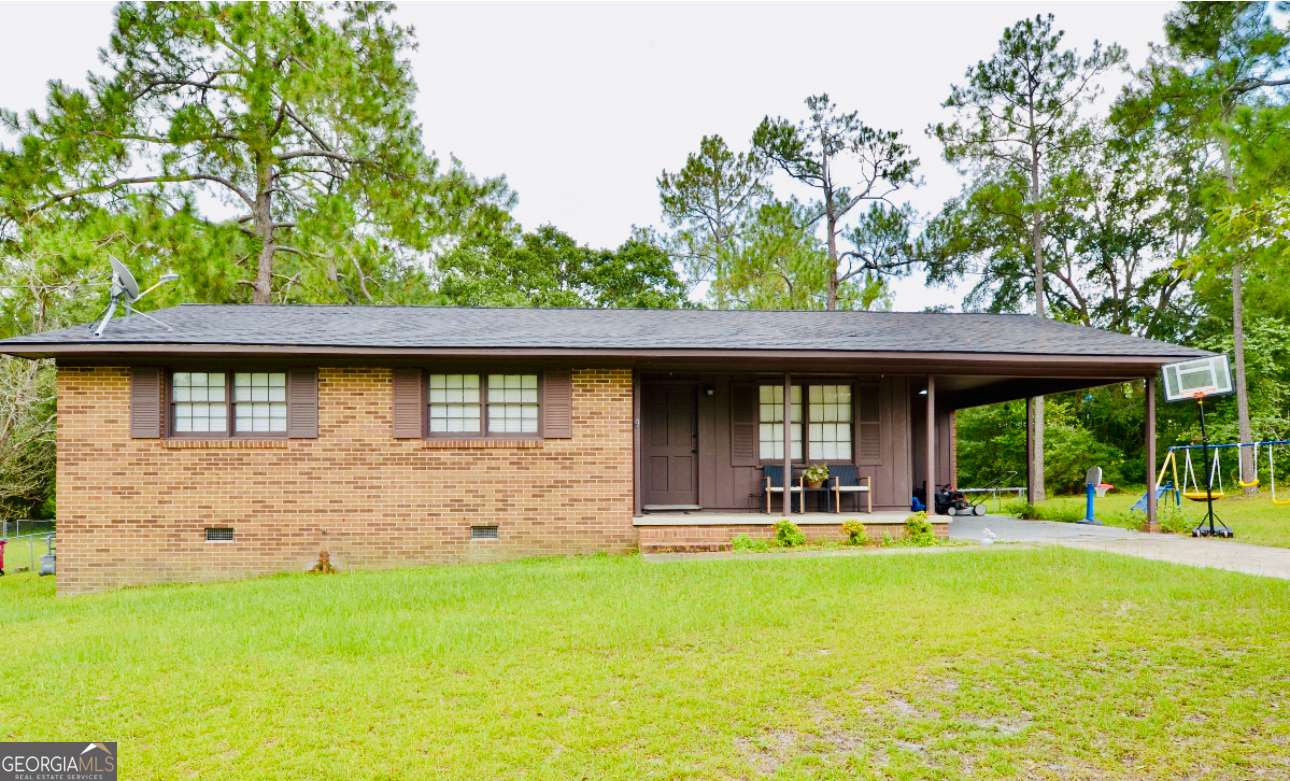 5534 Russell AVE, Eastman, GA 31023