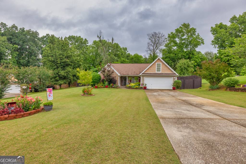 Winder, GA 30680,835 Custom LN