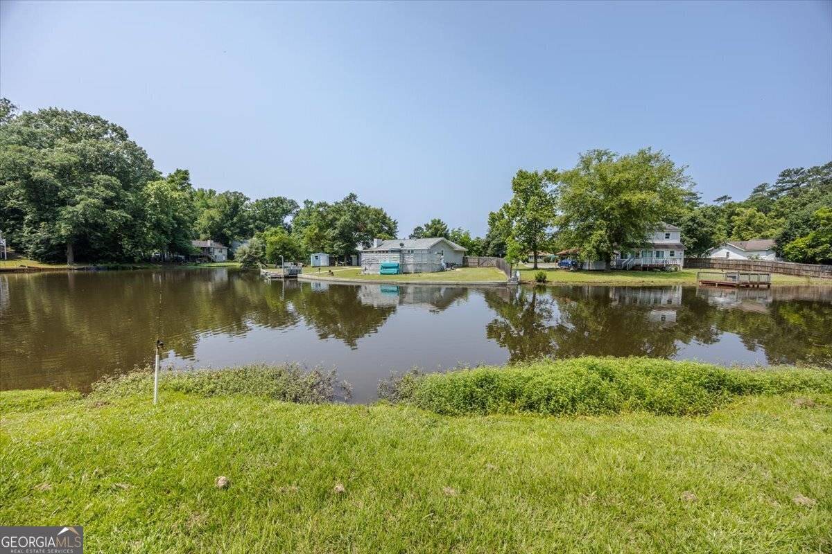 Macon, GA 31220,437 Edgewater CIR