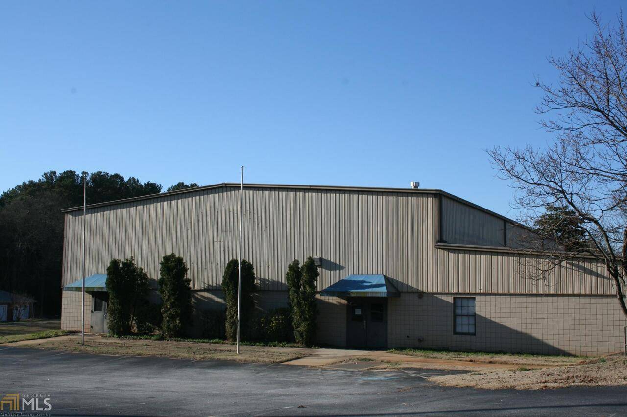 Conyers, GA 30012,2360 Old Covington HWY SW