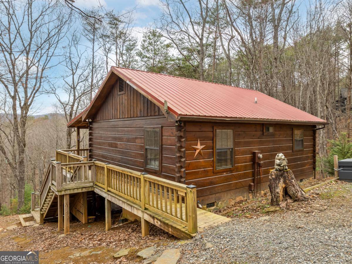 1350 Cherry Lake DR, Blue Ridge, GA 30513