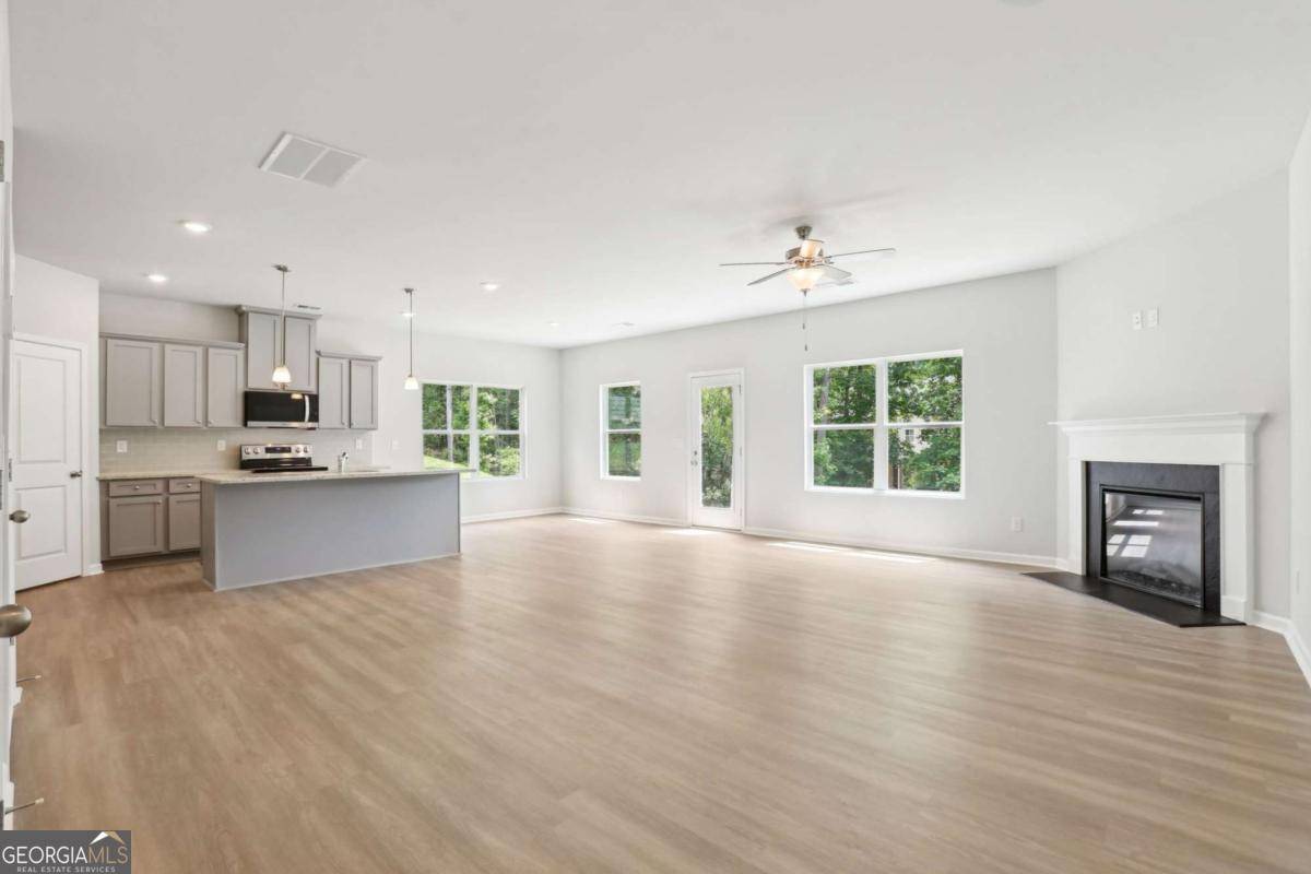 Winder, GA 30680,218 Cedar Wood TRCE