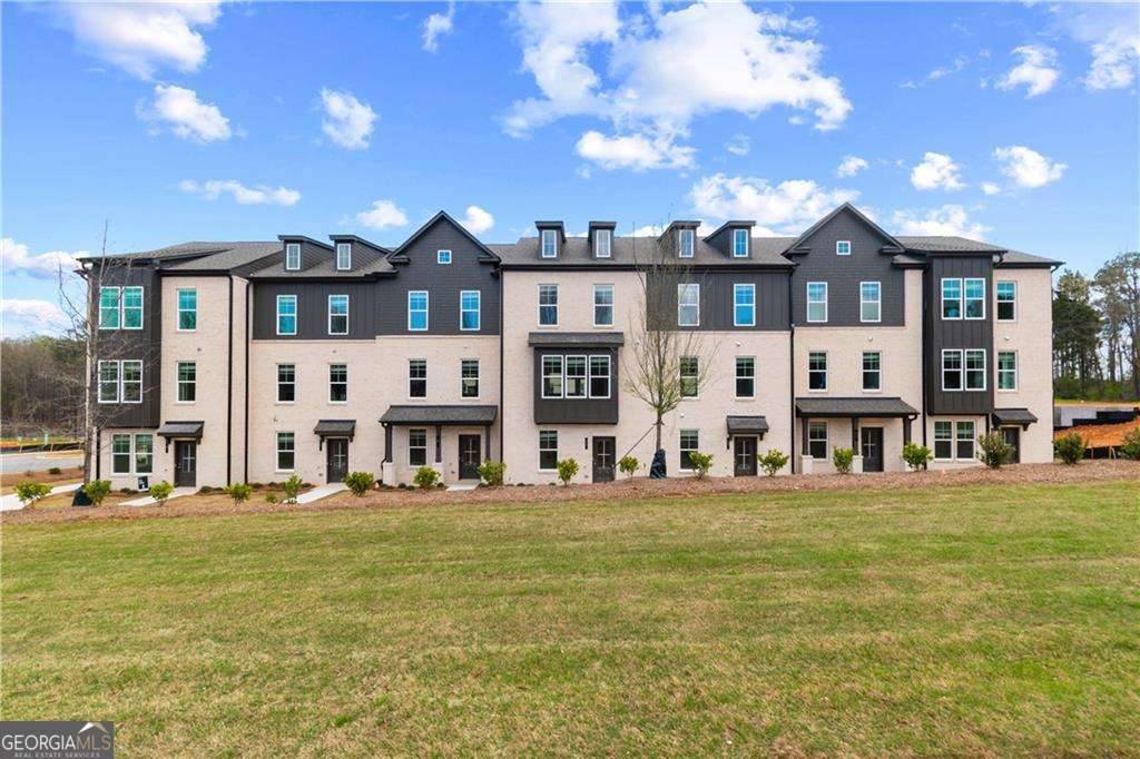 Newnan, GA 30265,105 Daybreak LN