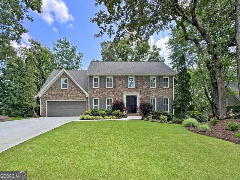 335 S Satinwood PL, Roswell, GA 30076