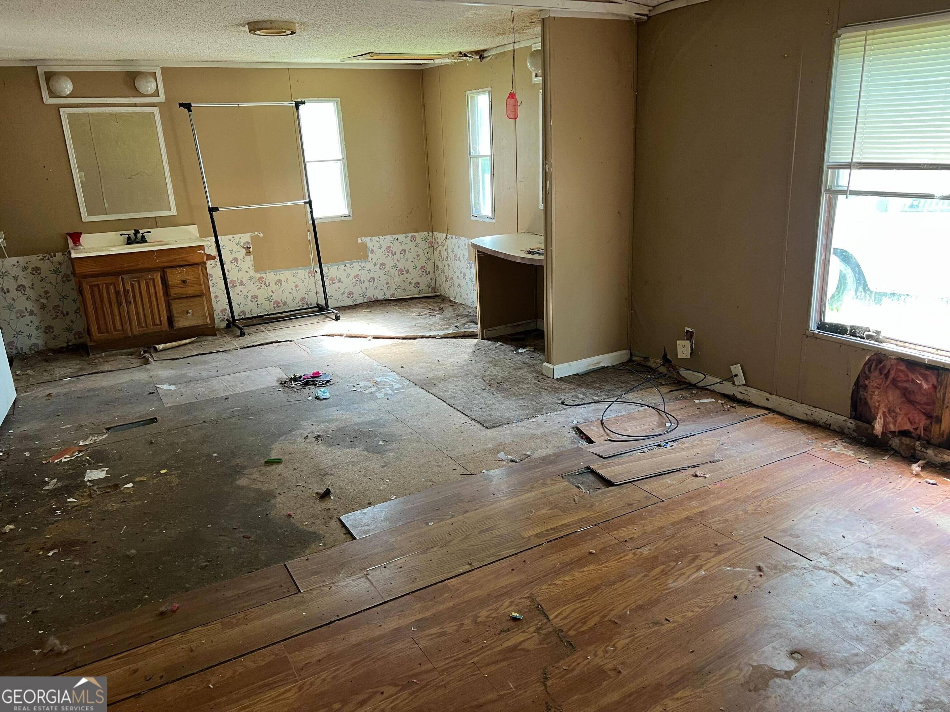 Lafayette, GA 30728,10 Abney DR