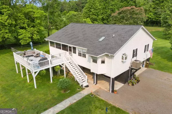 555 Little Ranger RD #13-14, Murphy, NC 28906