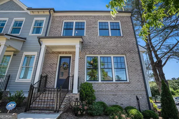 710 Elmwood WAY, Roswell, GA 30075