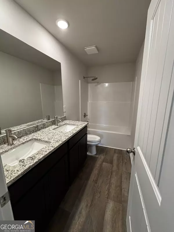 West Point, GA 31833,122 Garden WALK #13